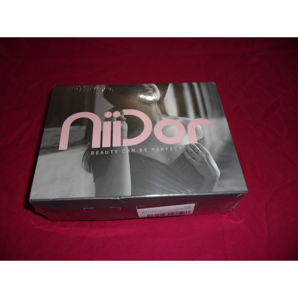 Niidor Adhesive Bra Strapless Push-Up Silicone Black New/Seal Box